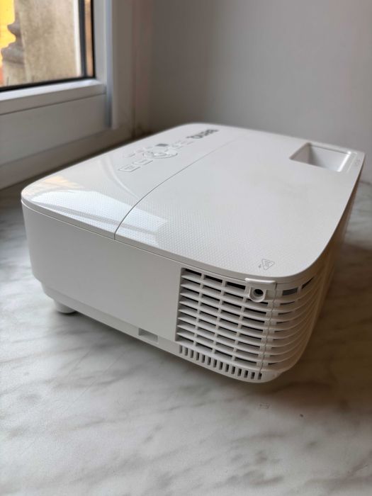 Nowy projektor BENQ MS560 – 2 sztuki, Nowe !