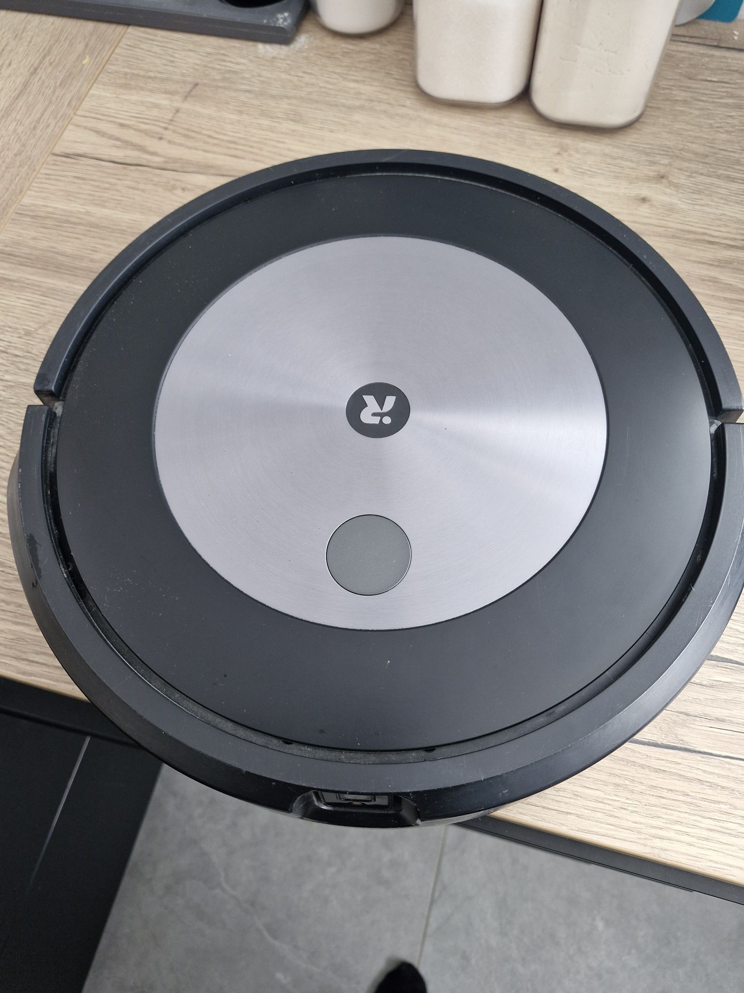 I robot roomba j7 + stacja ładowania