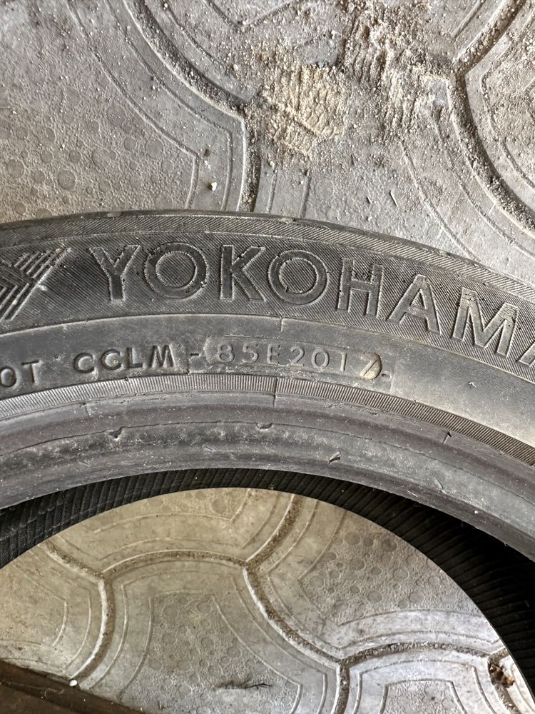 Резина Yokohama 215/55 r.17