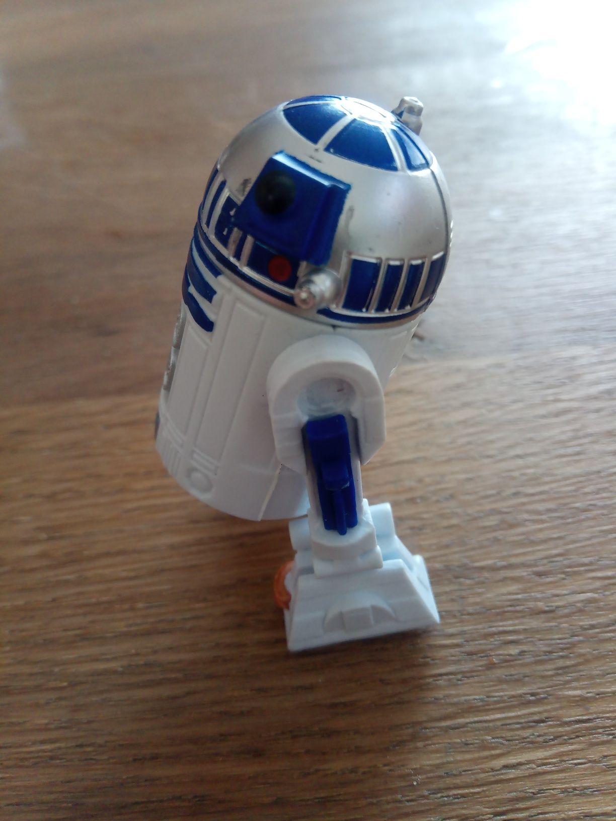 Star Wars robot R2-D2 figurka