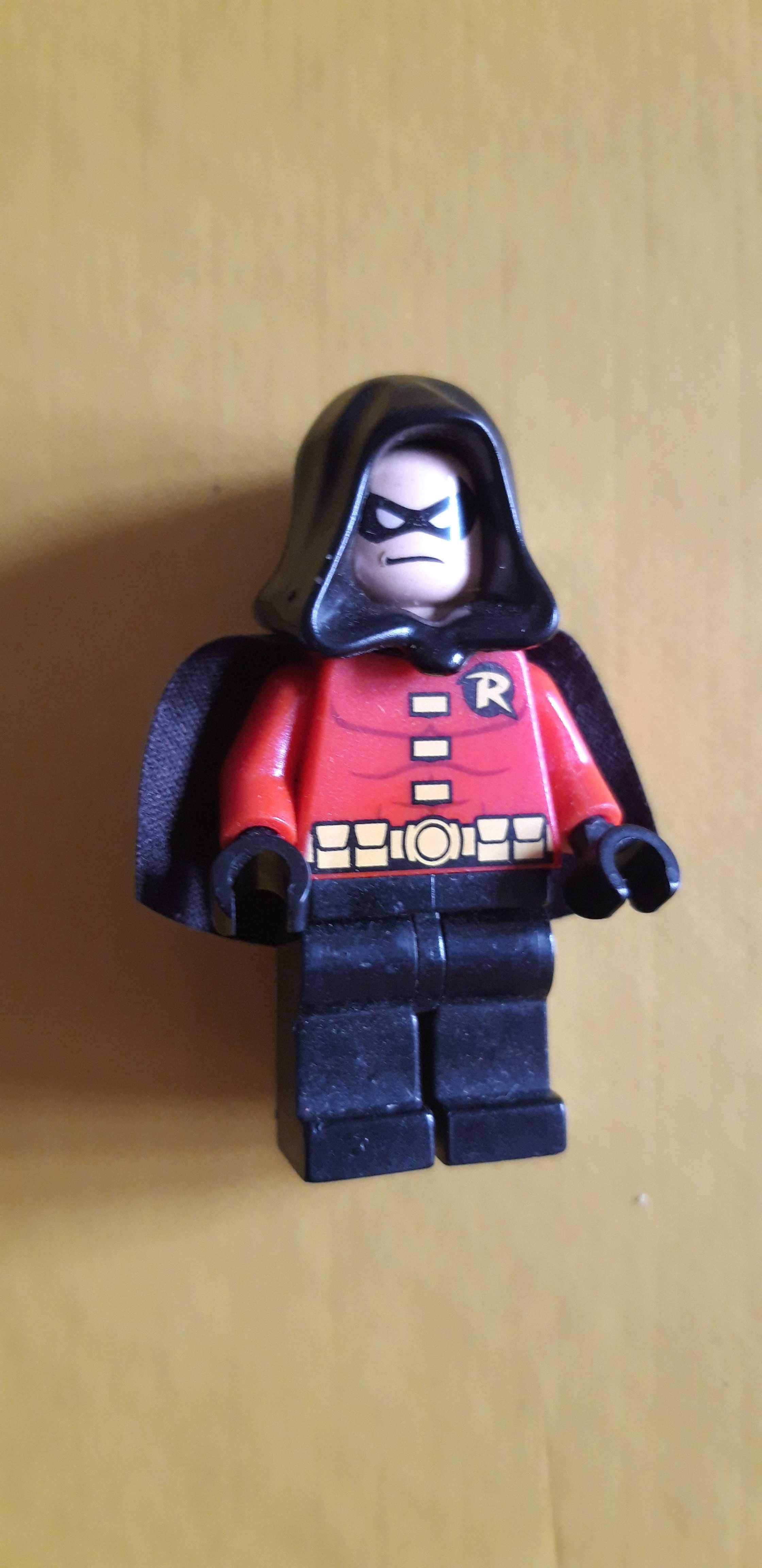 Lego minifigura Robin 2013