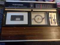Radiomagnetofon trustcorder model 2400 FAS