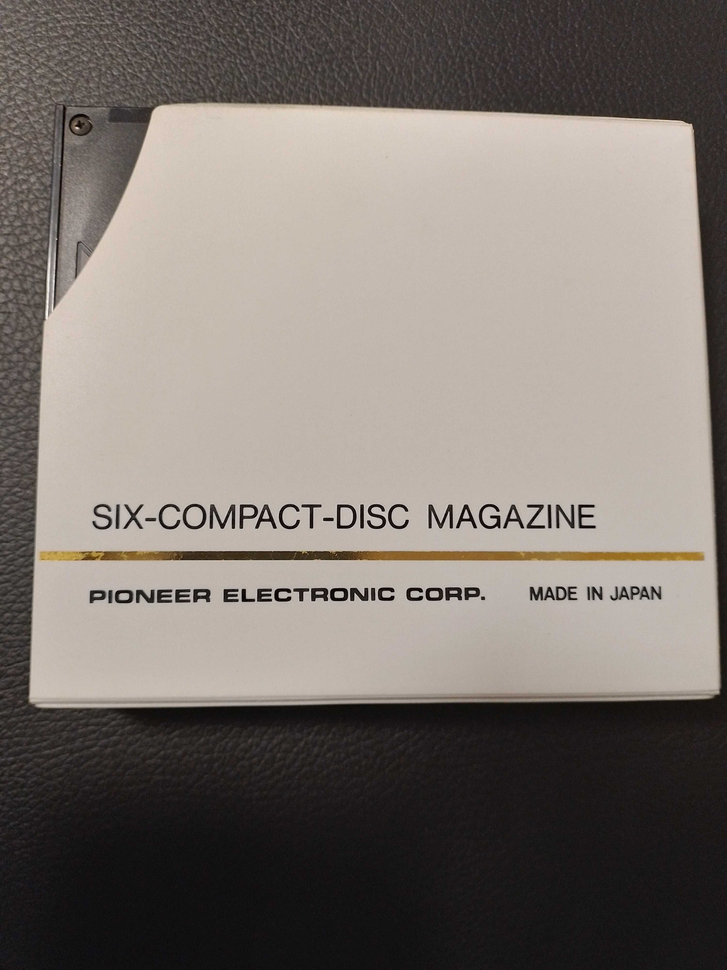 Pionner six compact disc Cassete