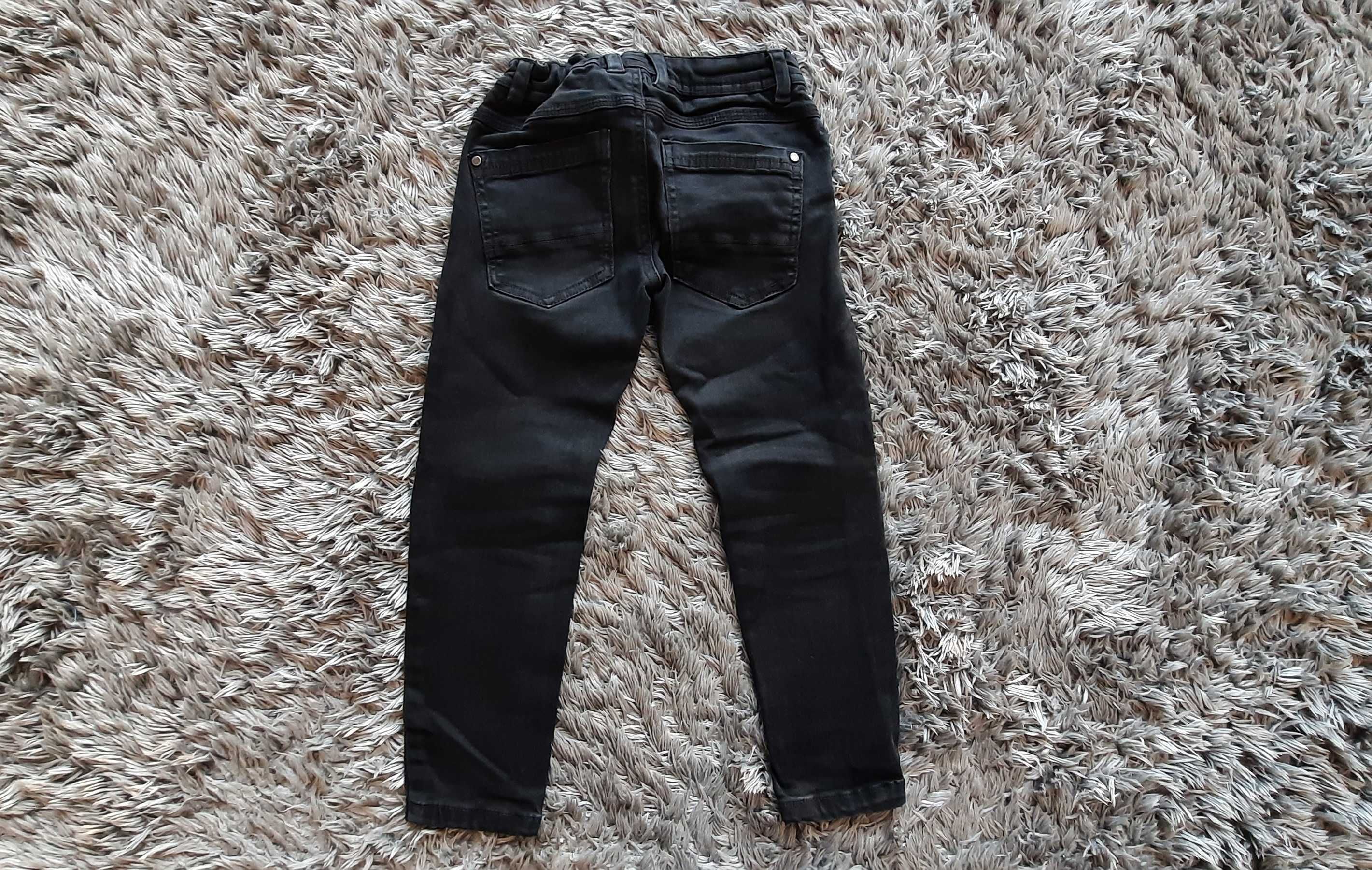 Spodnie jeansy czarne chłopięce rozm 110 RESERVED