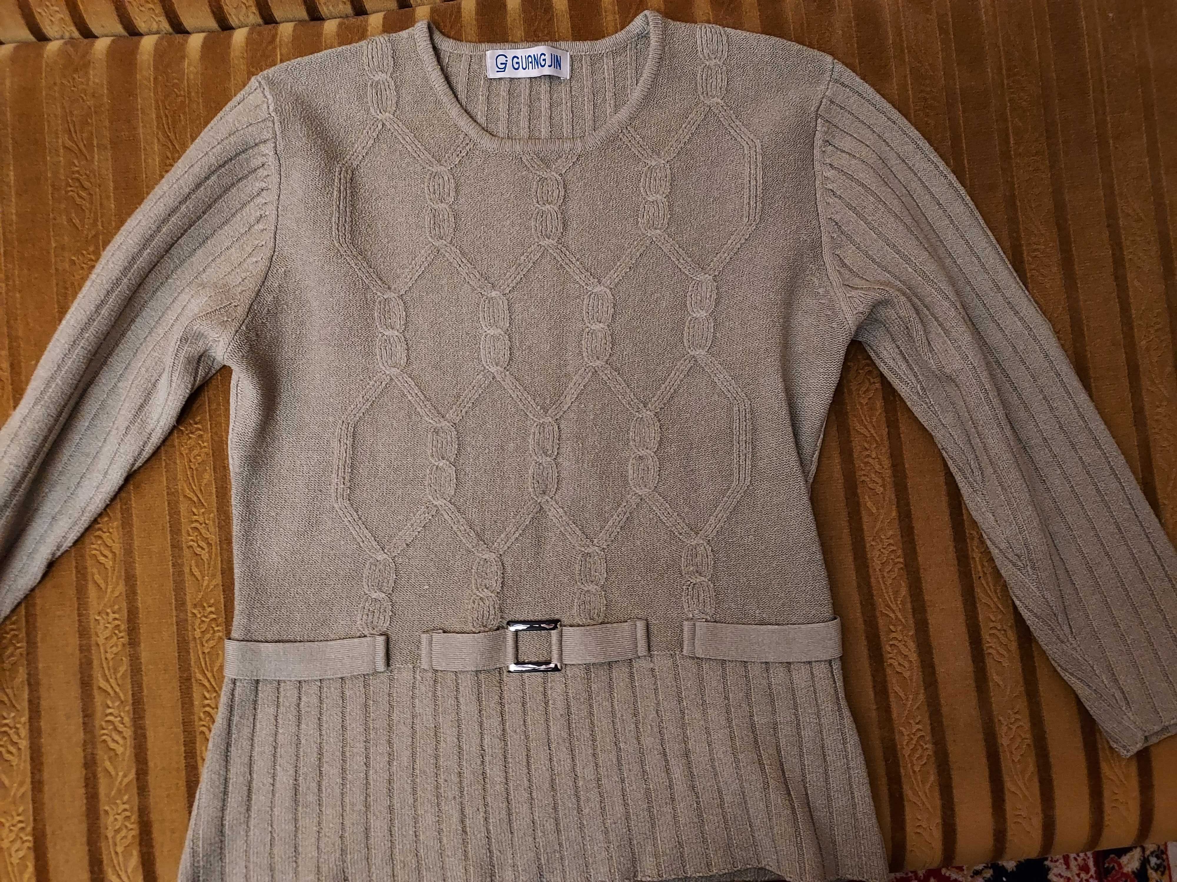 Sweter grubszy damski oliwkowy