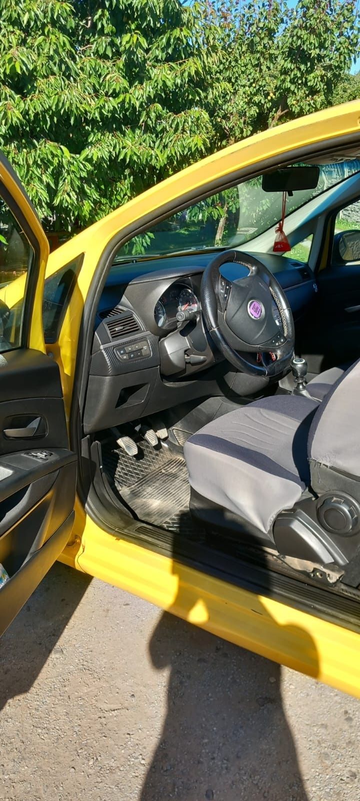 Fiat grandę punto 1.4 2009