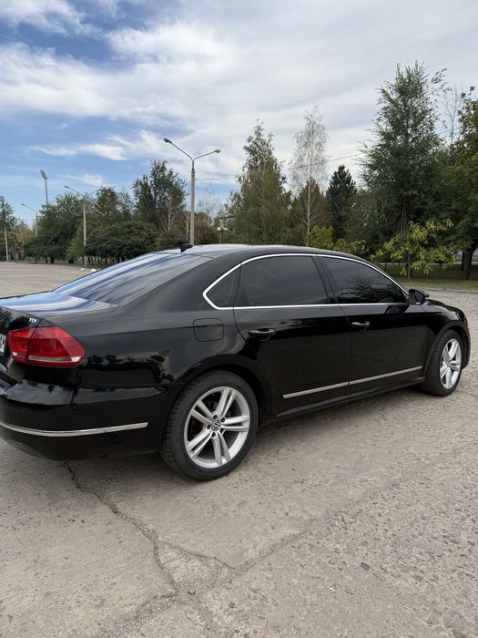 Продаю свой надежный Volkswagen Passat B7 в отличном состоянии.