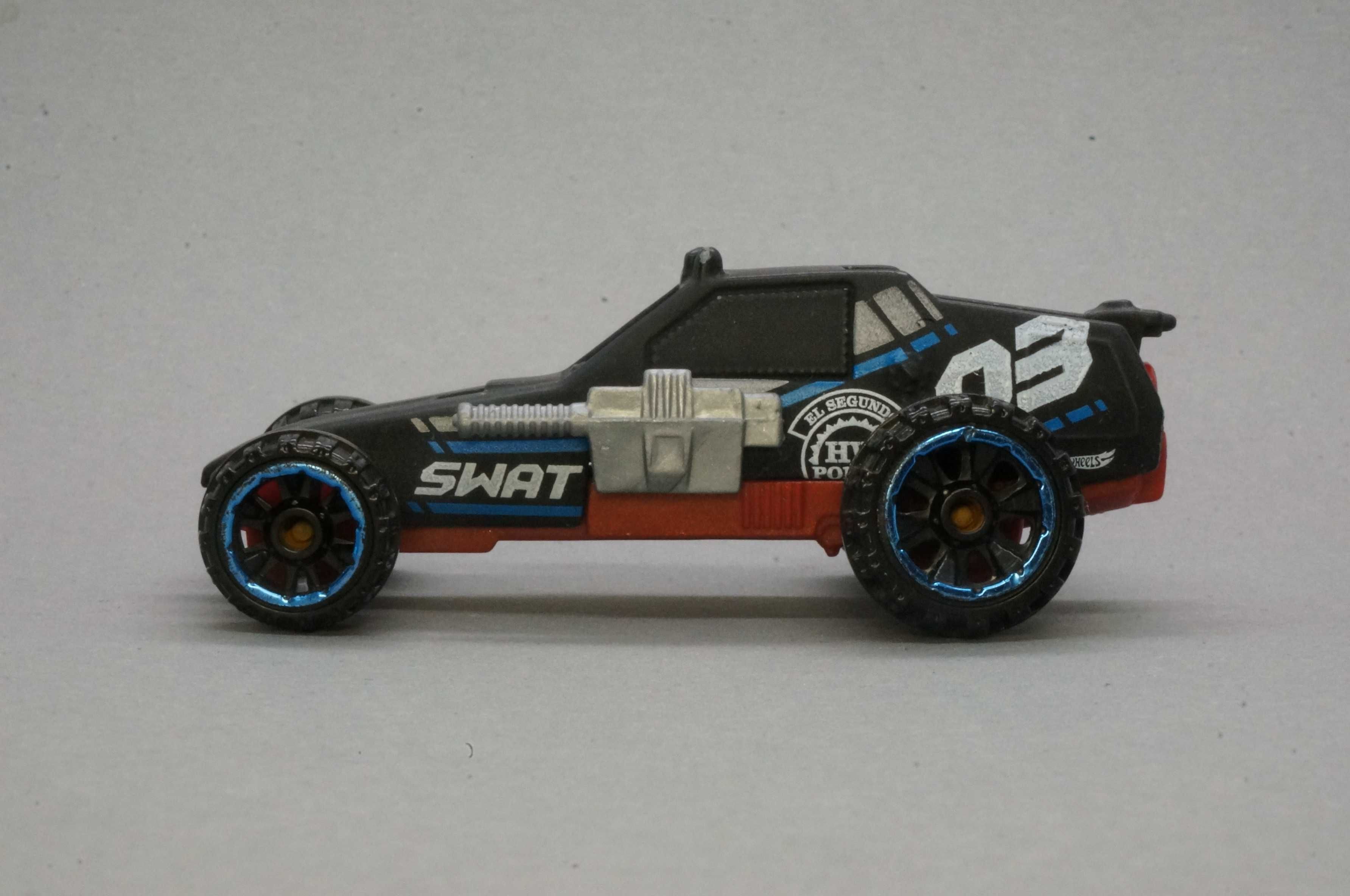auto Hot Wheels Enforcer - T9606 offroad buggy HW Police SWAT - 2019