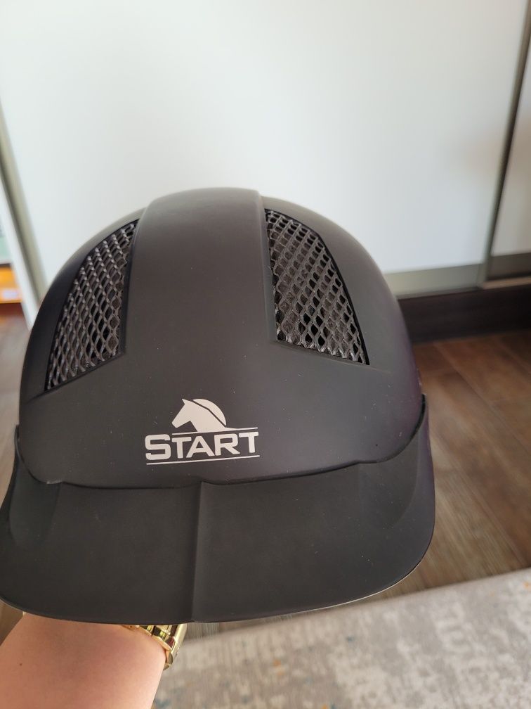 Kask jeździecki firmy START rozmiar S
