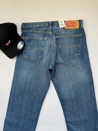 Оригінальні джинси Levi’s 501 в синьому кольорі