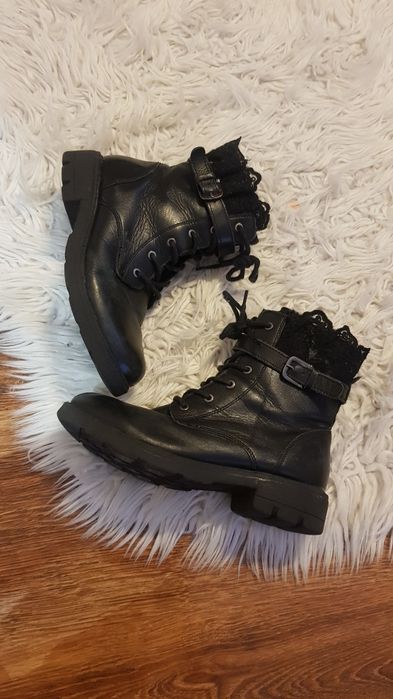 Skórzane botki Lasocki ocieplane, kozaki skóra Lasocki trapery