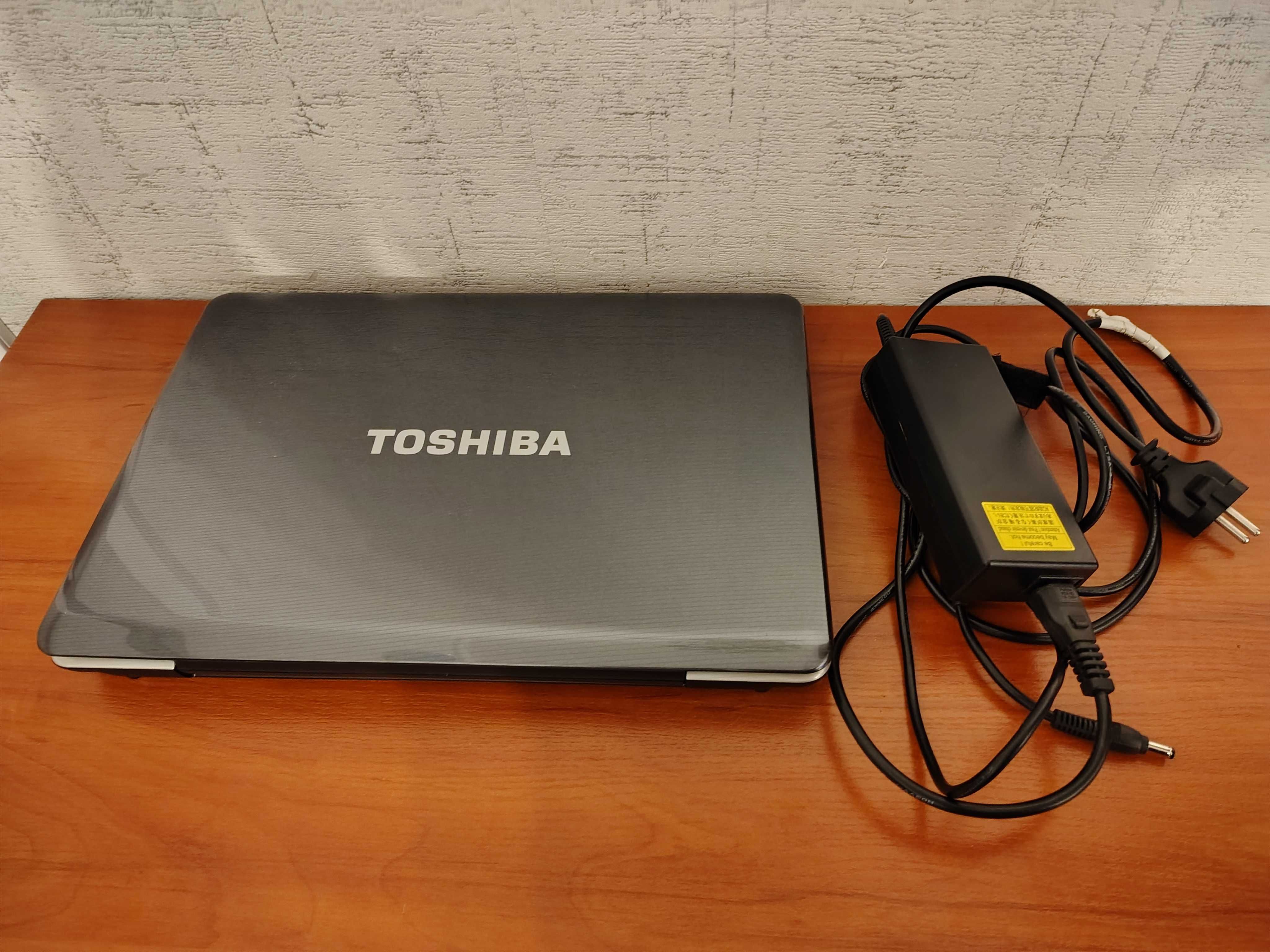 TOSHIBA Satellite L500D