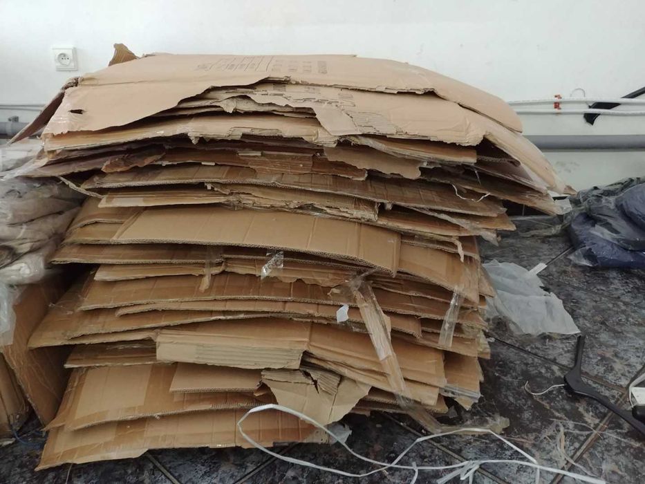 Kartony tektura makulatura wypelniacz przekladki - oddam