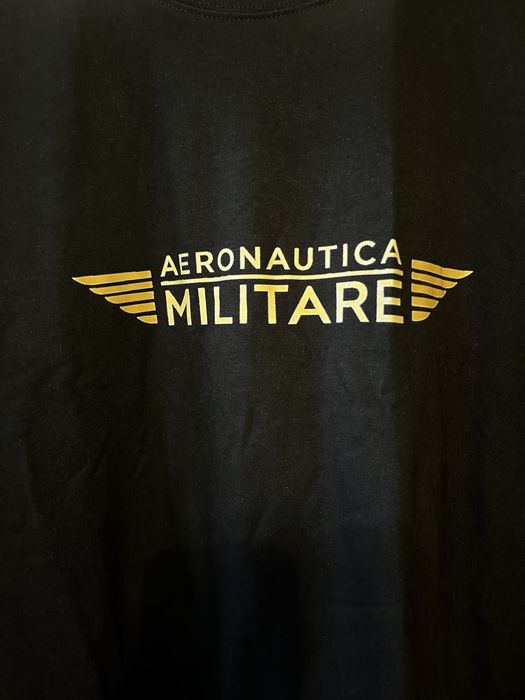 Tshirt Aeronautica Militare zlote logo. Mowa Okazja Polecam L