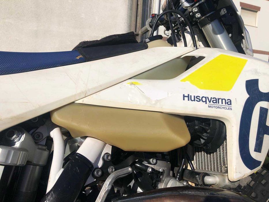 Mota de Enduro  Husqvarna TPI 250