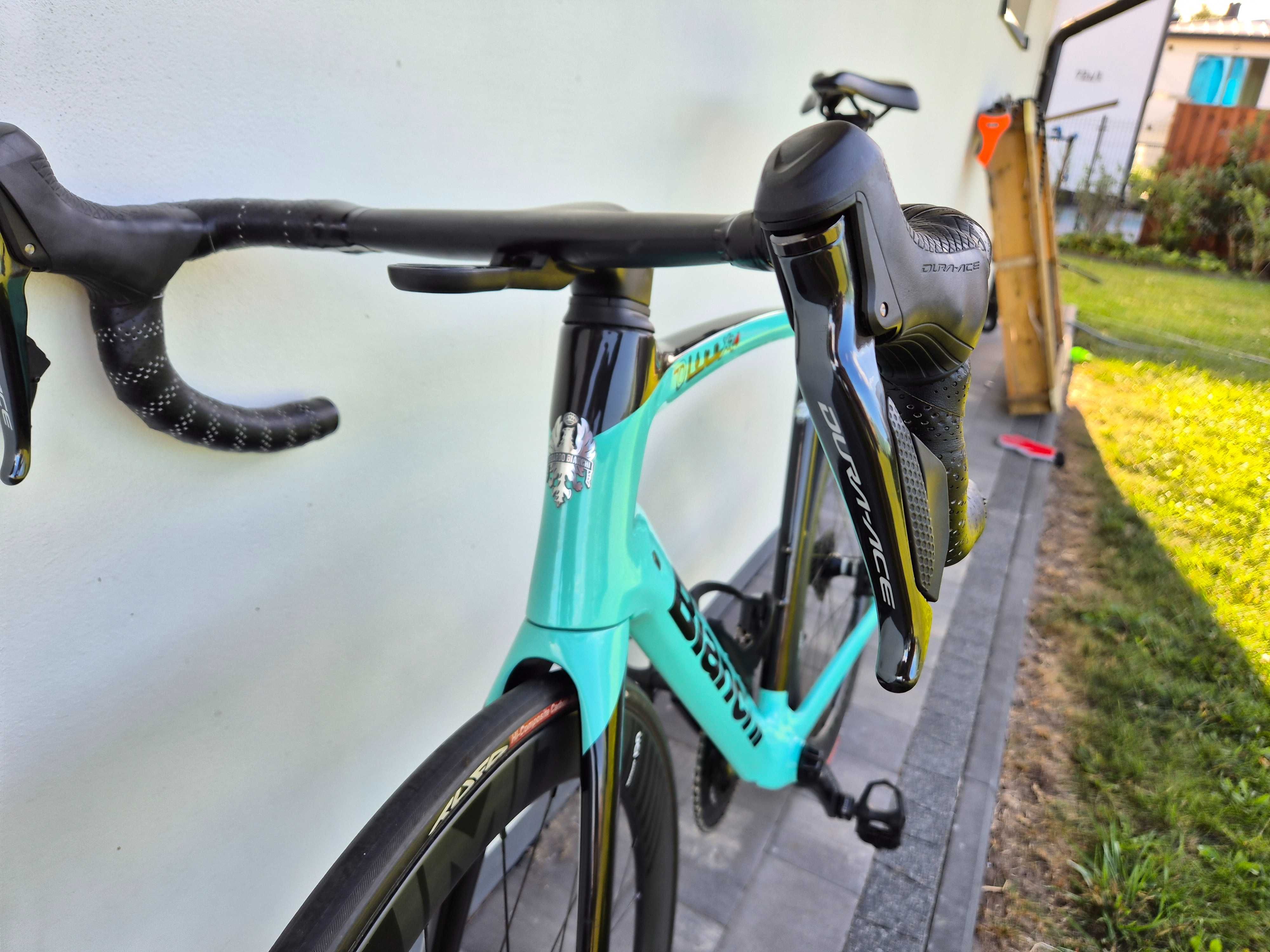 Rower szosowy Bianchi Oltre XR4 Disc DI2 Dura Ace