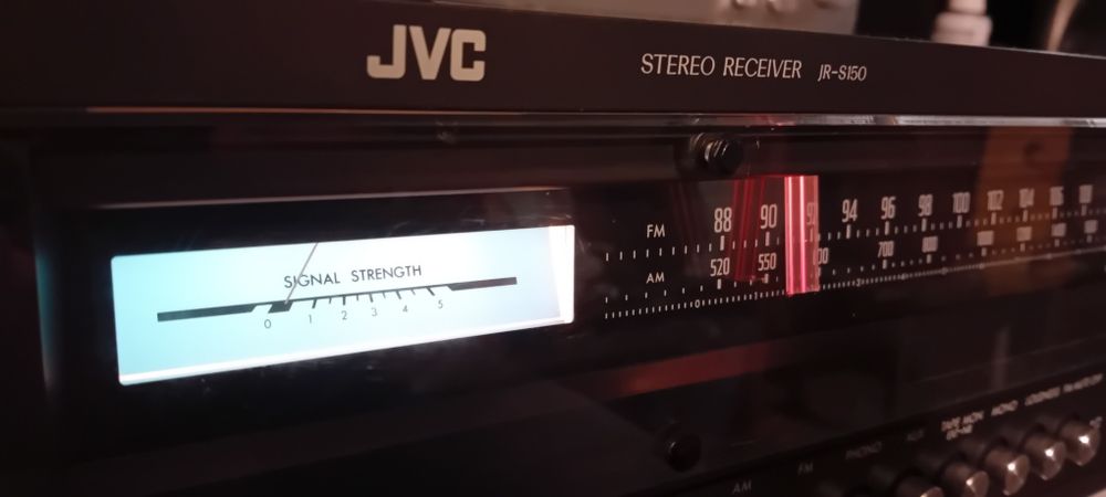 Amplituner JVC JR s 150 . Wzmacniacz z radiem. 2x 40 Watt