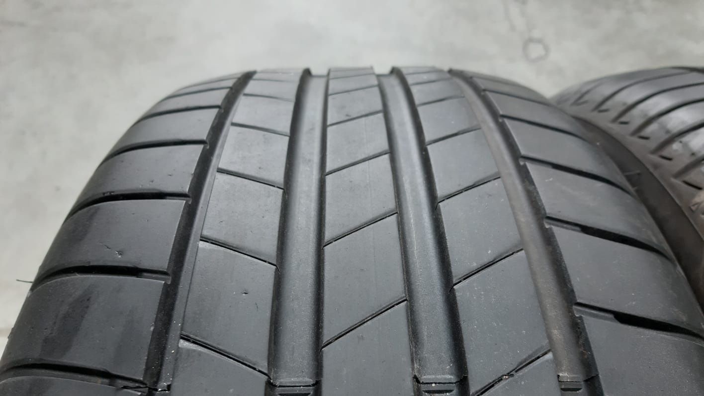 Opony Bridgestone 245 45 R19