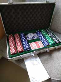 Zestaw poker żetony 2 talię kart domowe kasyno aluminium walizeczka