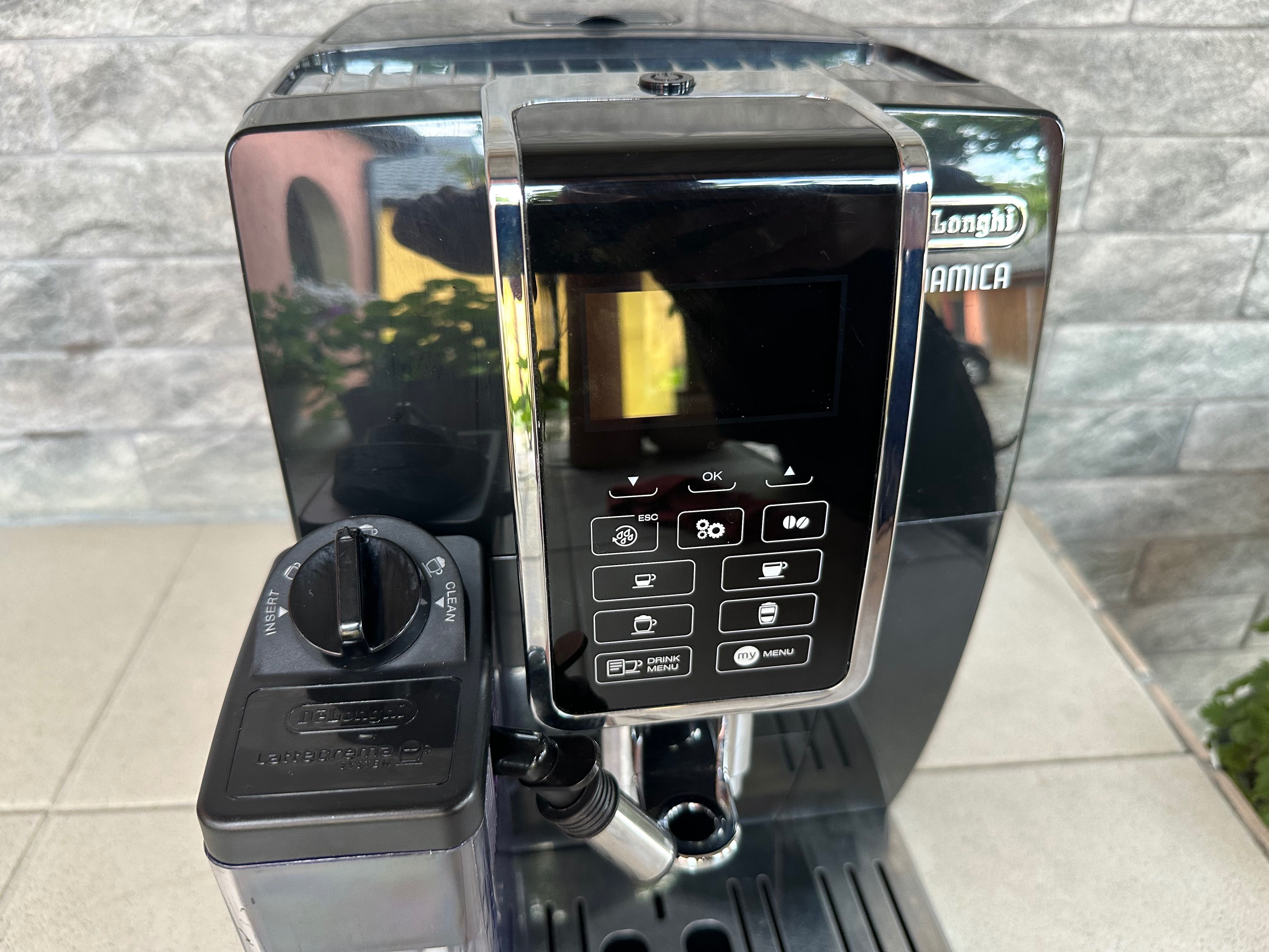 Кавомашина Delonghi Dinamica ECAM355.55 кавоварка новий капучинатор
