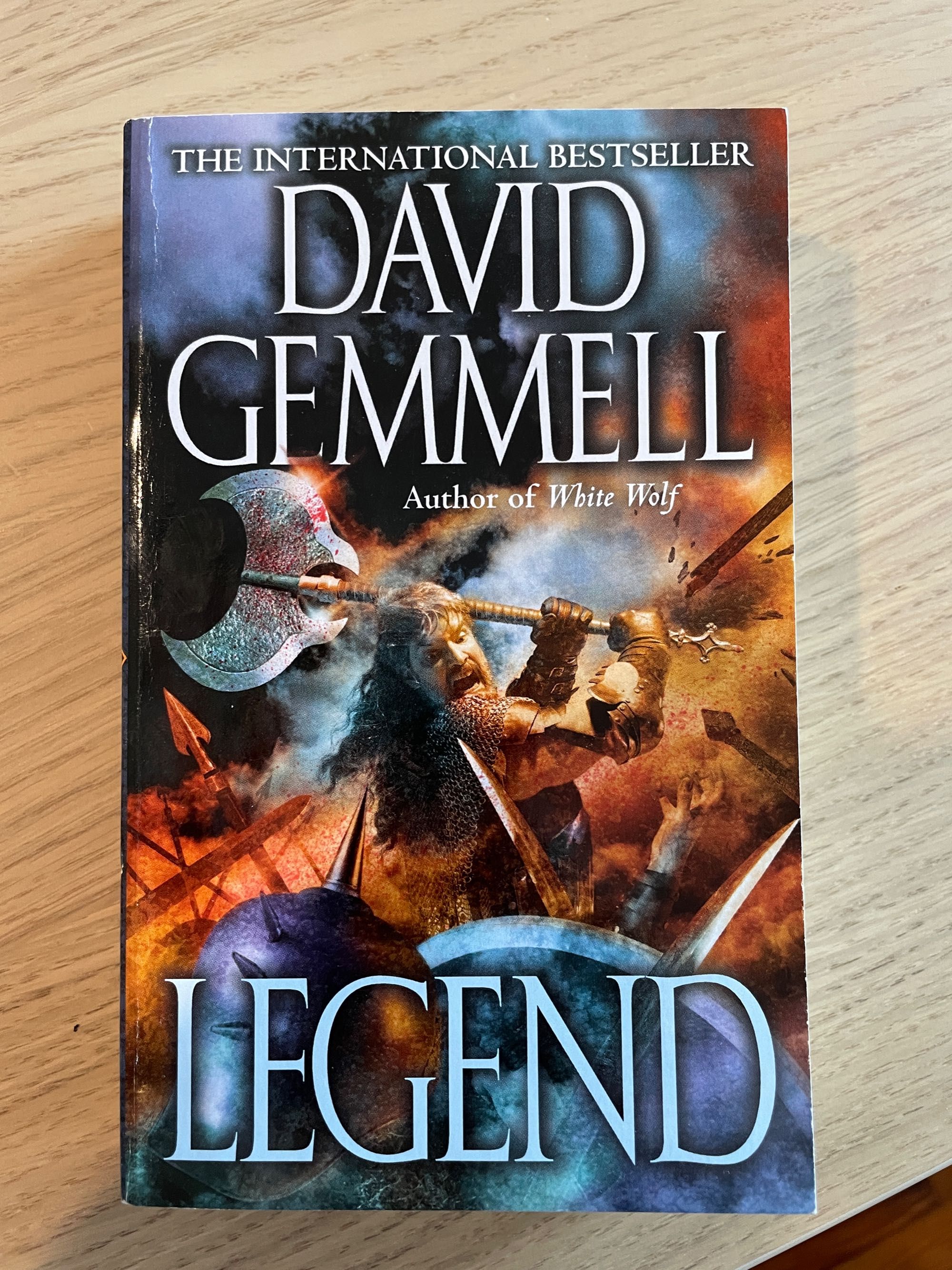 Legend, de David Gemmel (portes incluídos)