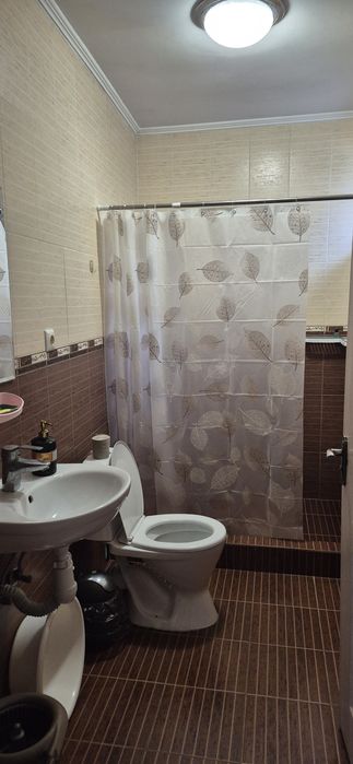 Будинок подобово,ВІЛЬНО