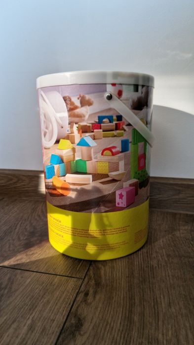 Zestaw zabawek (klocki, pojazdy)