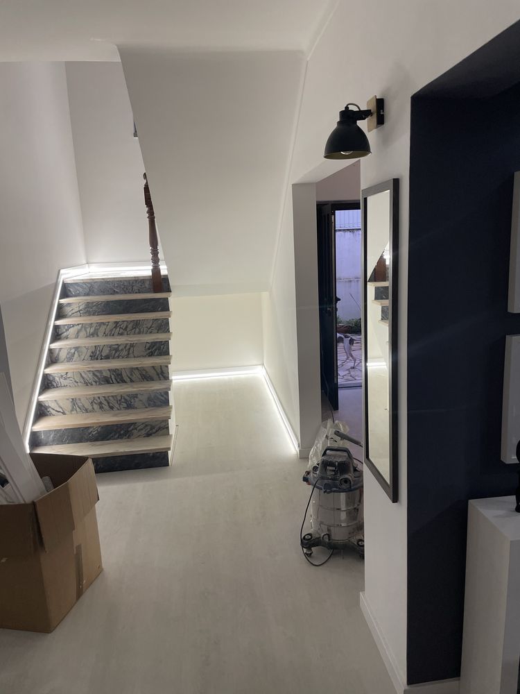 Pladur , pintura , e outros  remodelaçao geral .