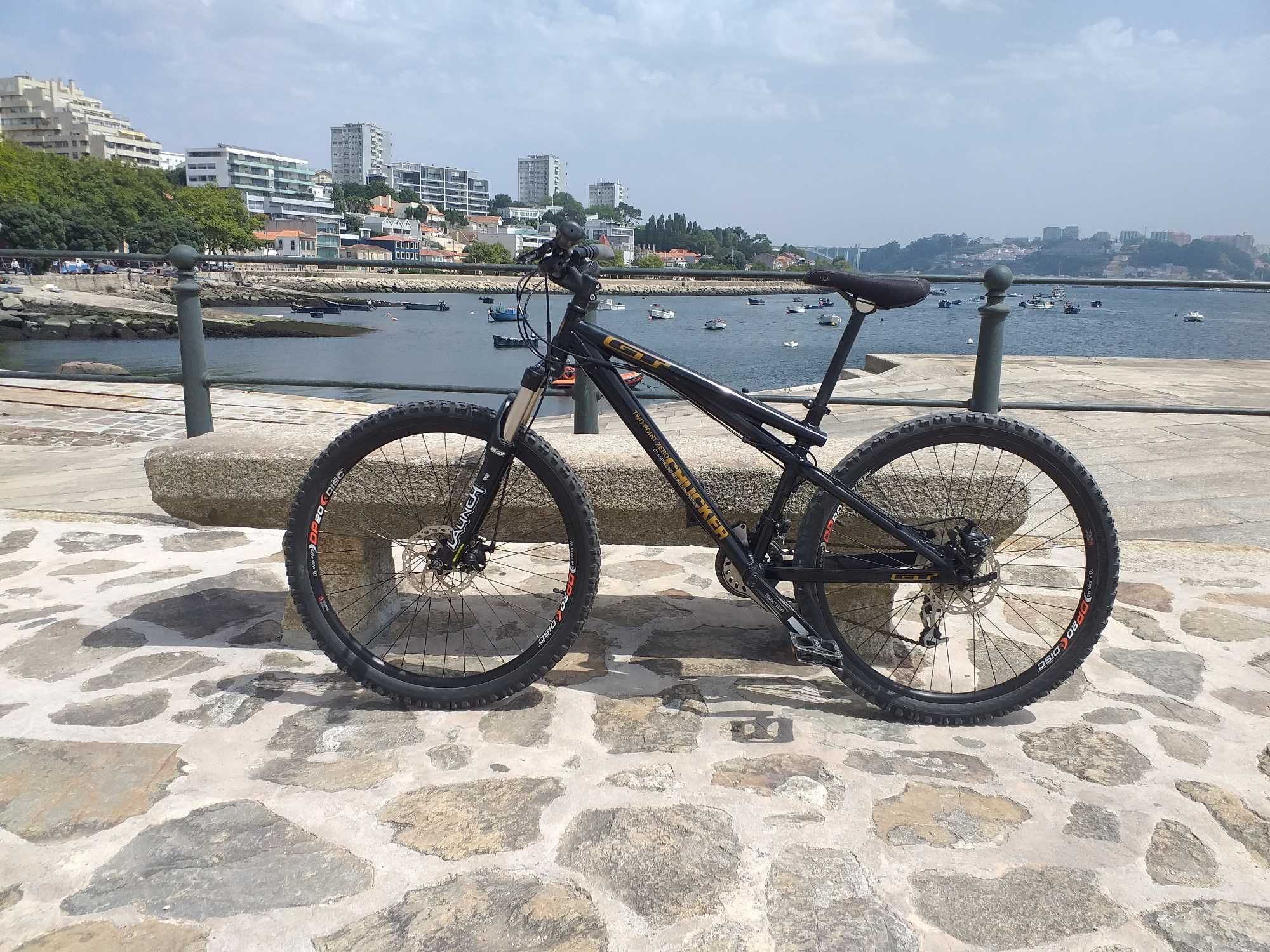 Bicicleta GT Chucker MTB Aluminio