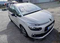 Citroen picasso  1.6  versão Rip Curl 
Ano 2018
5 lugares + 2 opcional