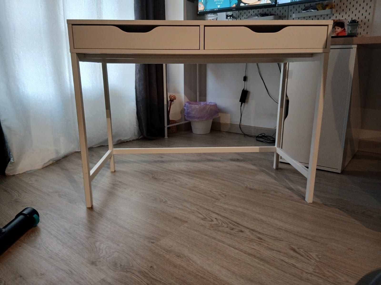 Secretaria ikea branca