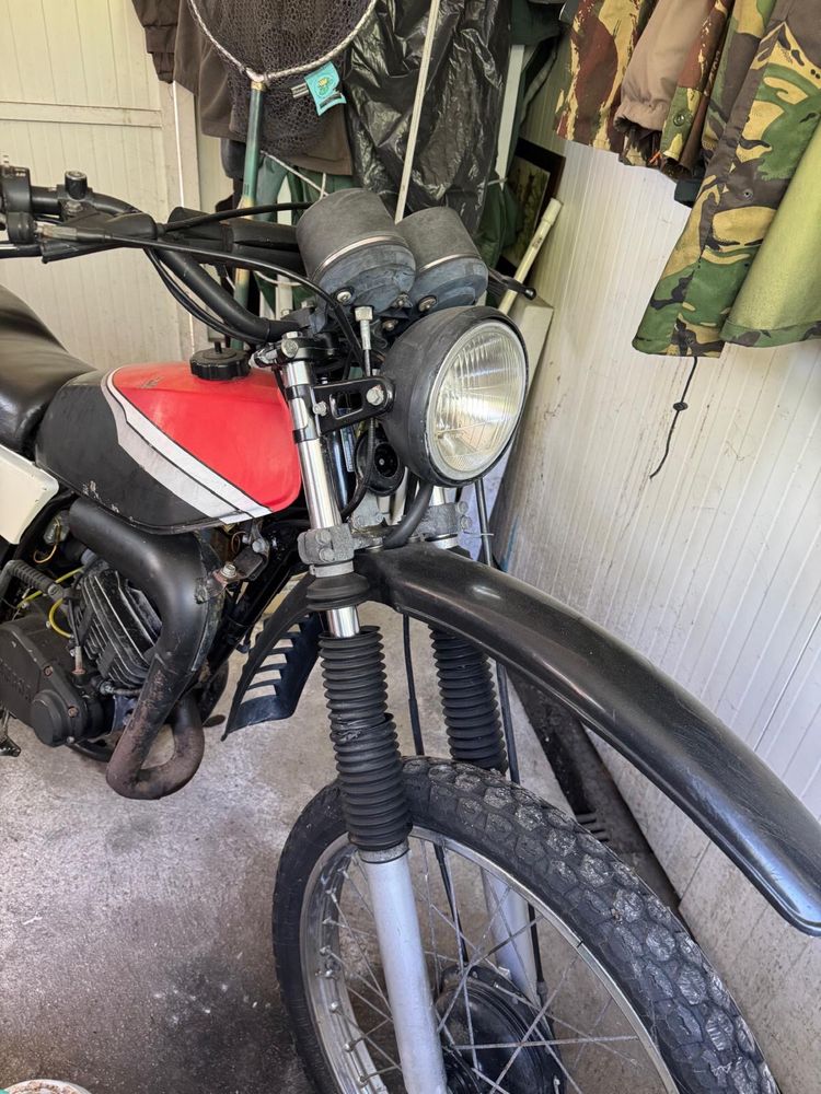 Yamaha 125 dt clássica