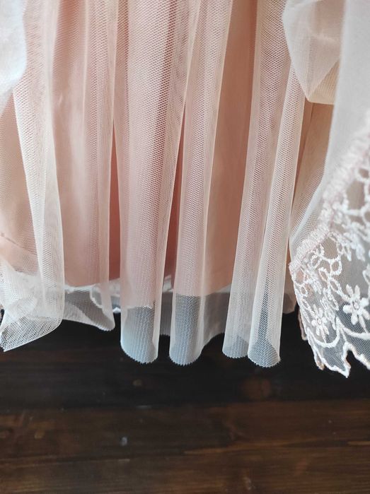 Świąteczna Waikiki sukienka z tiulem i koronką różowa strój 110 116