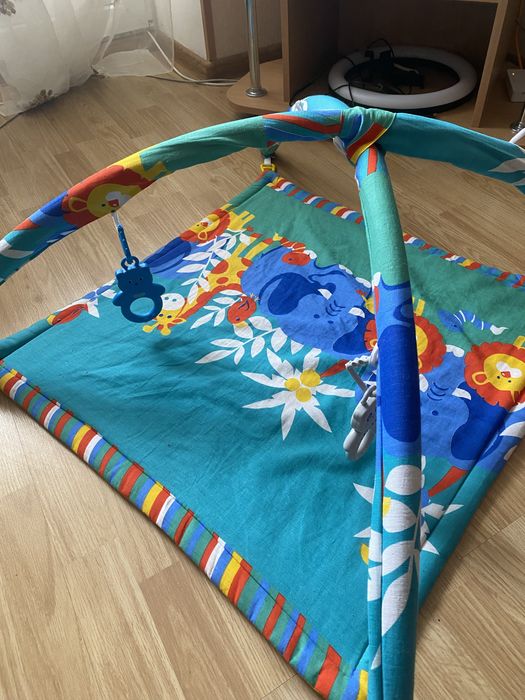 Килимок для новонароджених