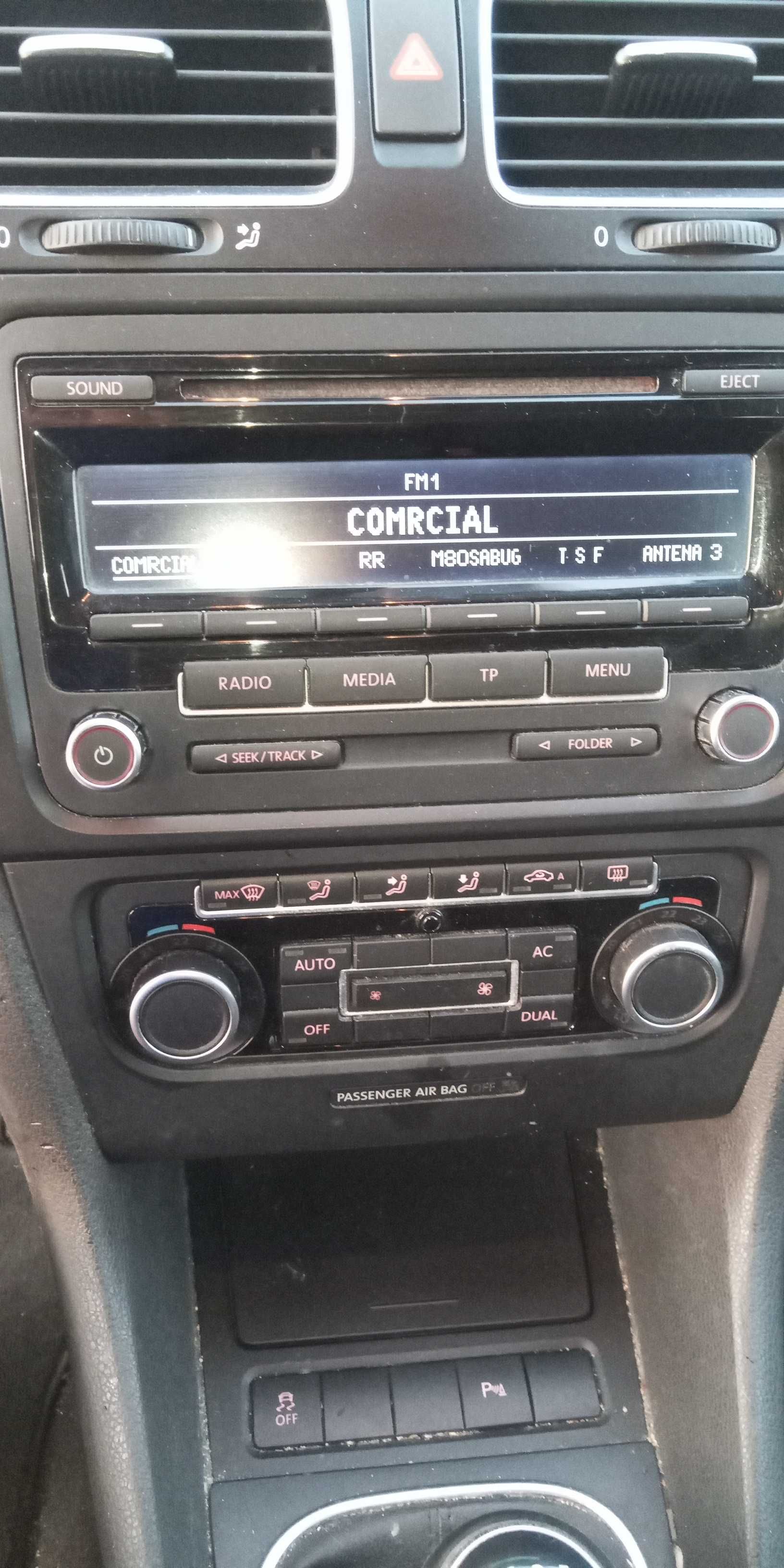 Golf 1.6 TDI variant 2011
