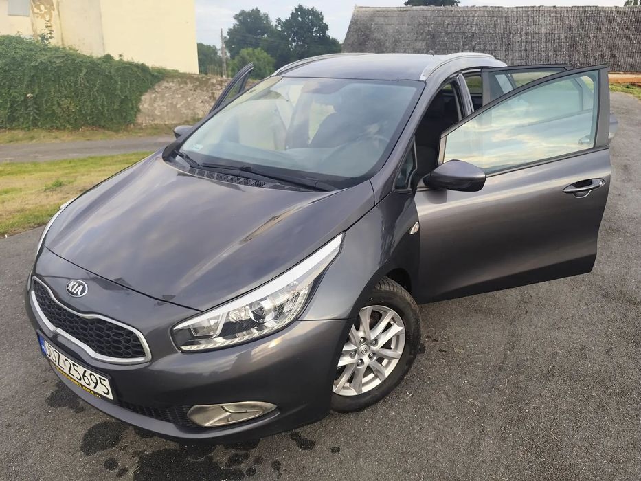 Kia Ceed Koła zimowe, mały przebieg, pełna historia