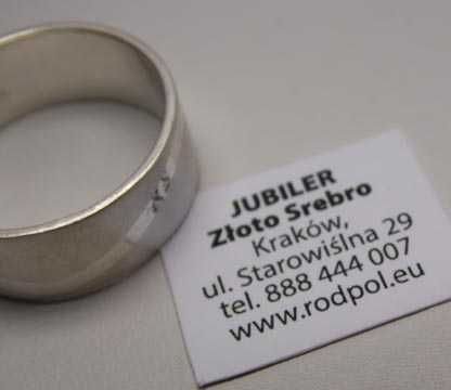 Srebrna obrączka matowo polerowane pasy  R.22.  8,2 mm.