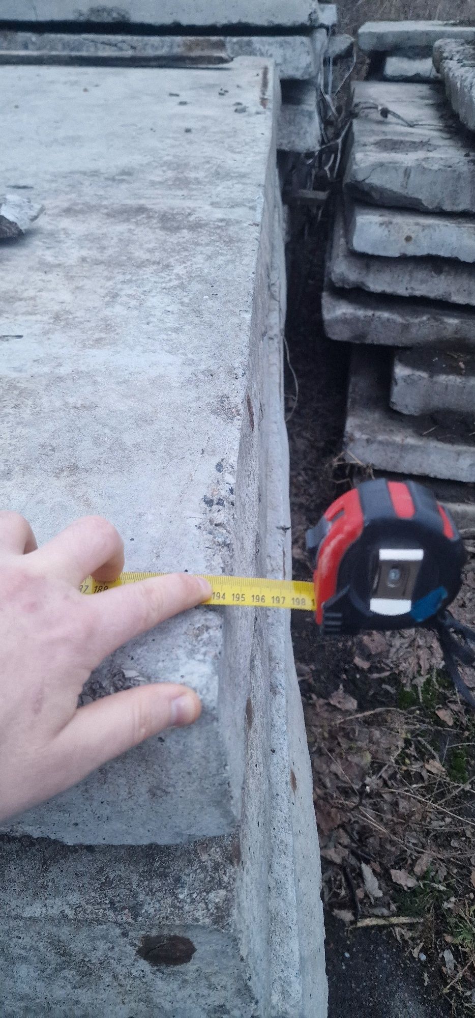 Дорожня плита 2×2=12' см. Товщина.