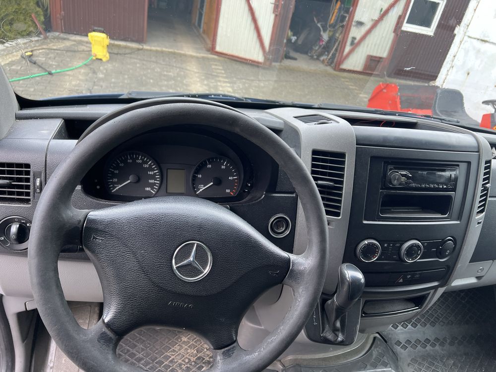 Mercedes sprinter 319 V6 automat