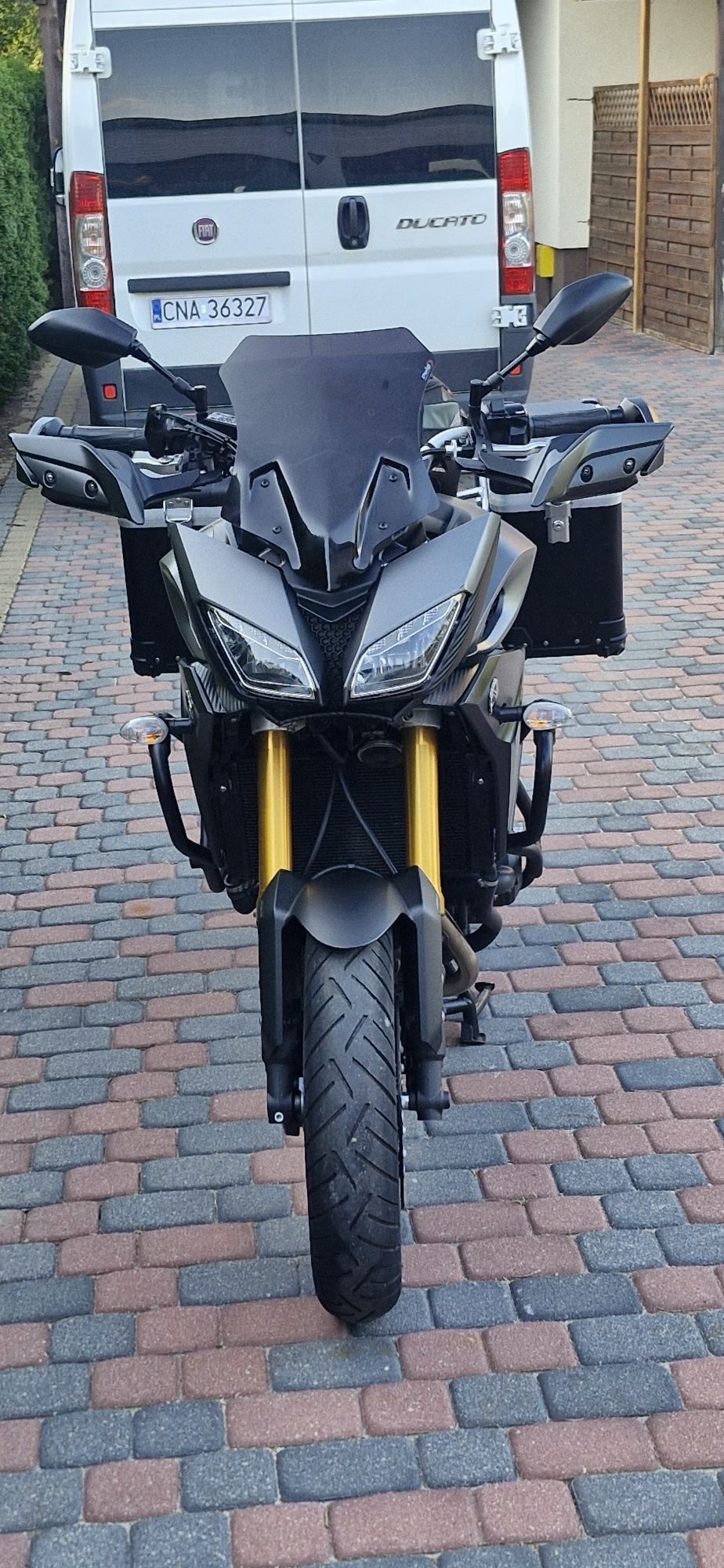 Yamaha MT09 Tracer 15r  Doposażony Super Stan!