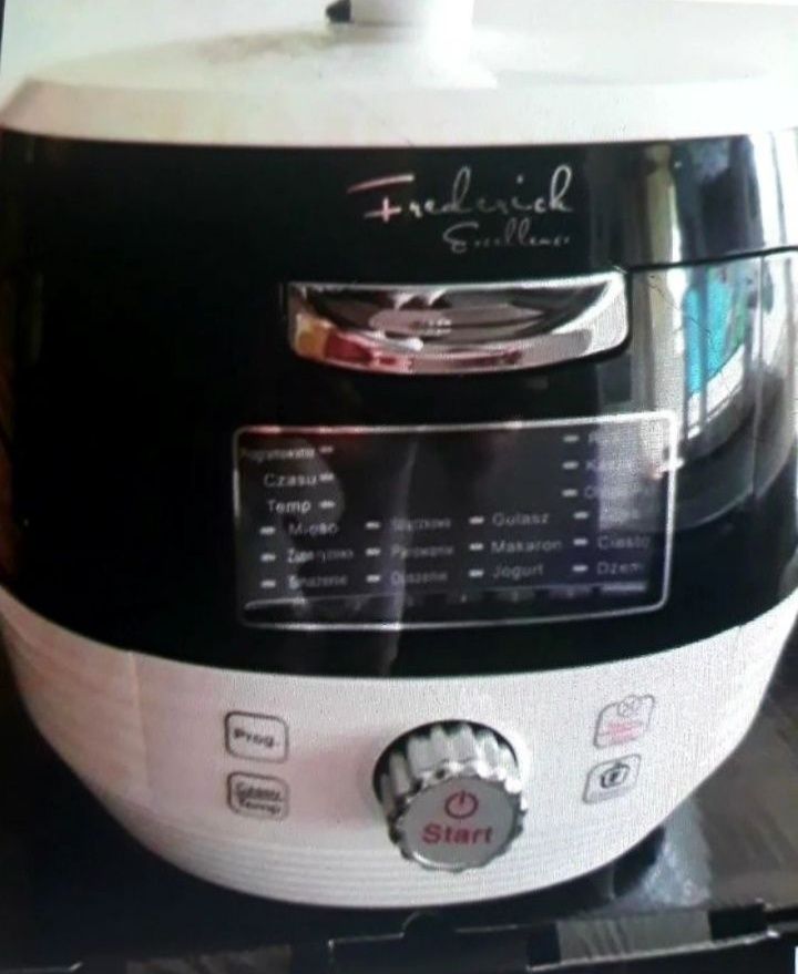 Multi-Cooker DE 19