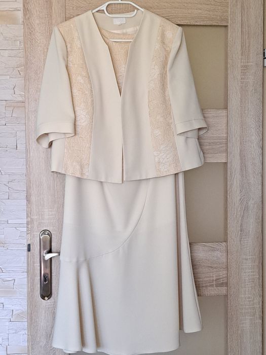 Komplet damski żakiet, topik i  spódnica 48