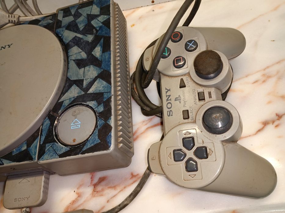 Consola de videojogos PlayStation (PS1) original,  Sony.