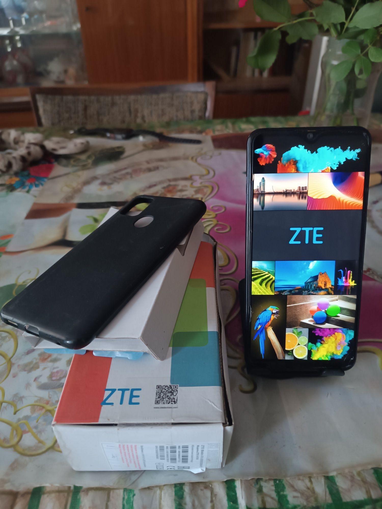 Продам телефон zte blade a7s