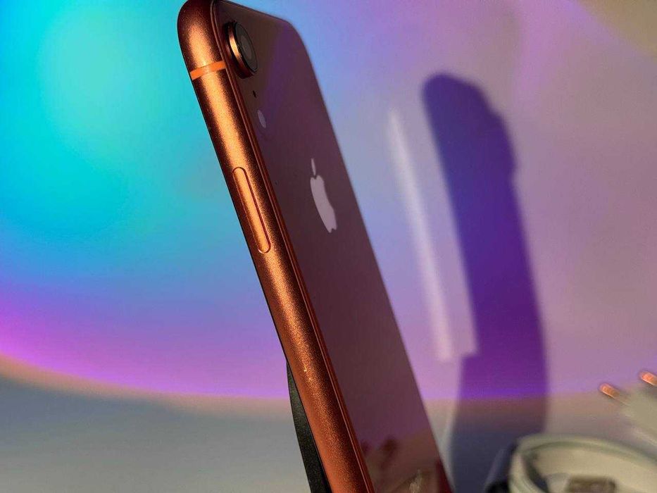 iPhone XR Coral 100% батарея Комплект. Гарний стан. На подарунок