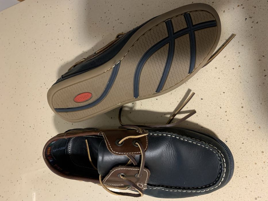 Sapatos vela seaside como novos