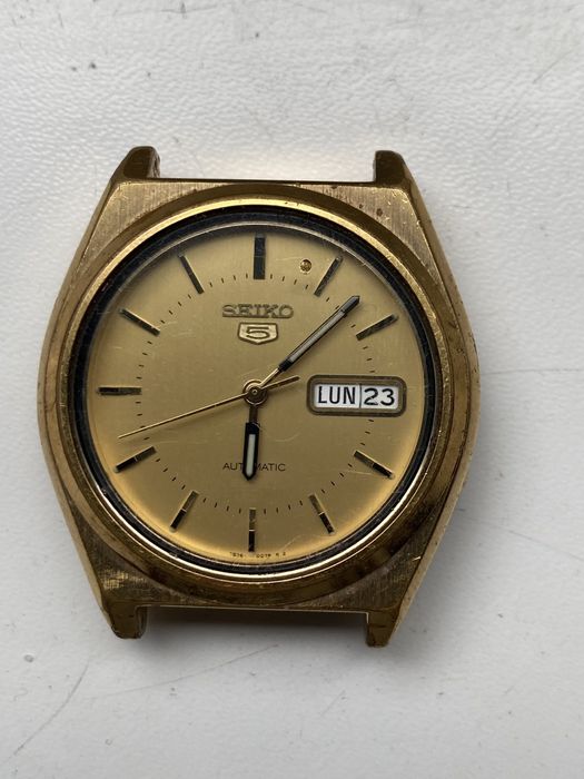 Нручнные часы seiko 5 automatic