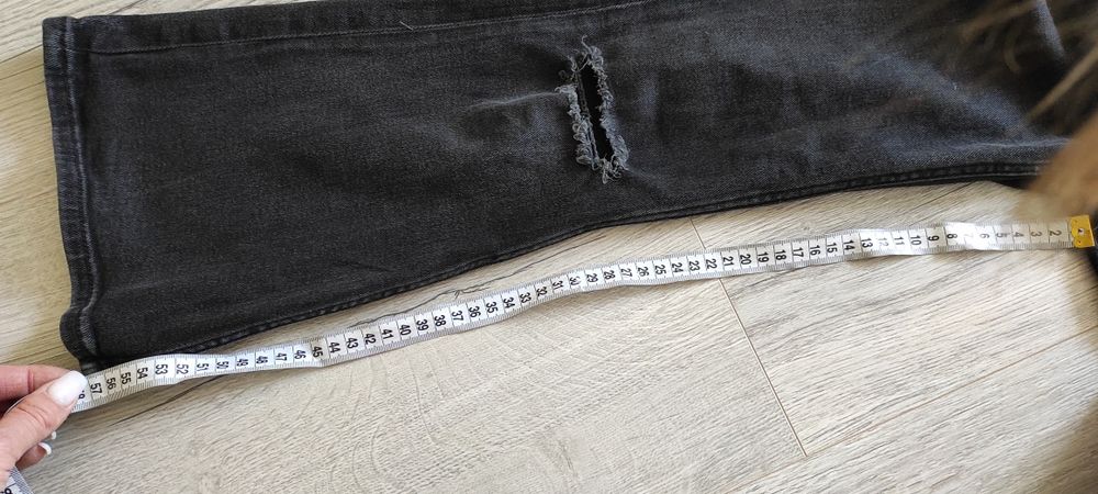 Джинсы H&M 134 черные