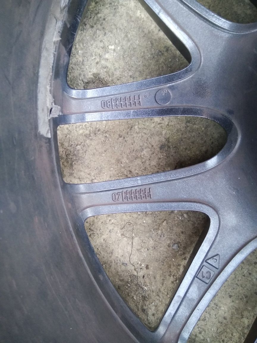 Продам диски r 19 с резиной