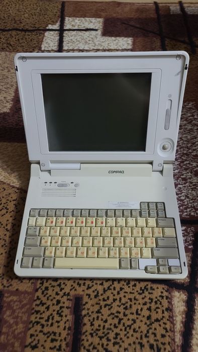 Ноутбук COMPAQ LTE Elite 4/50E